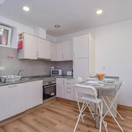 Apartment Charmoso Com 1 - 10 Minutos Da